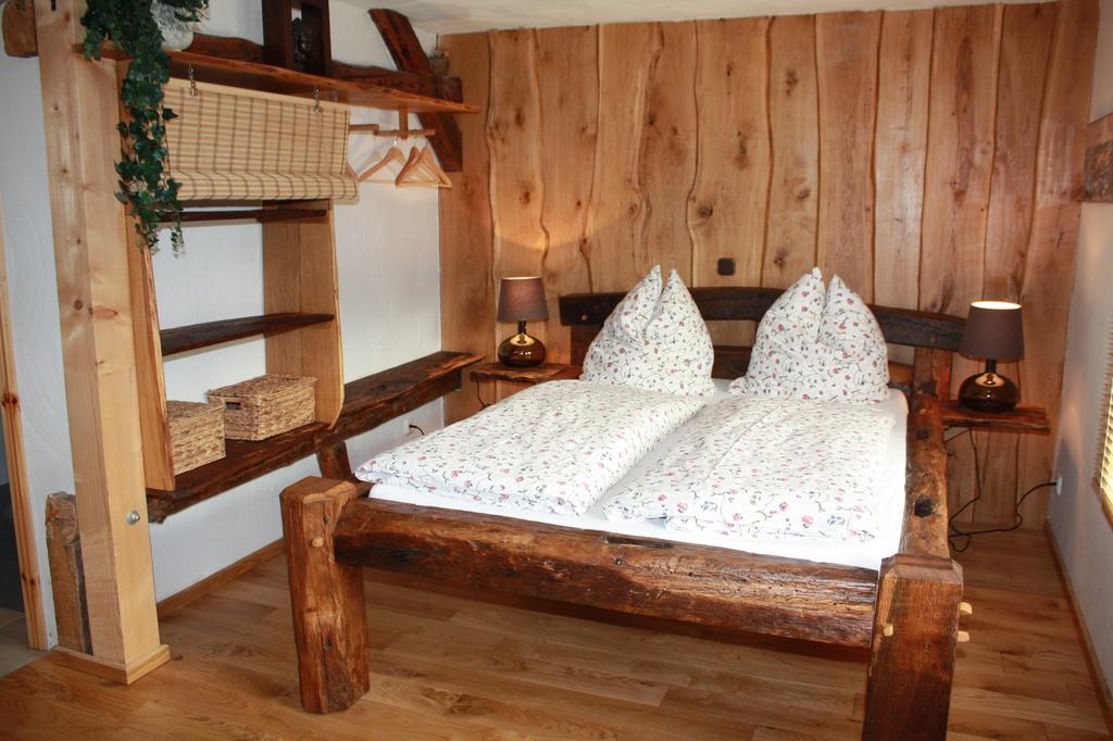 Am Ruebenkeller Bed & Breakfast Binzenbach Ruang foto